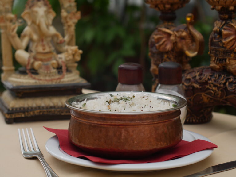 индийски ресторант кохинор 4 768x577